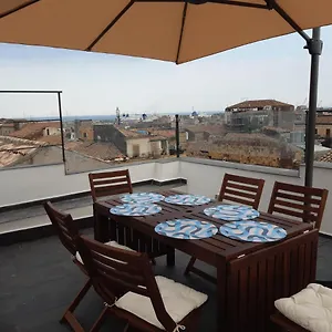 I 3 Principi, Paolo Guest house