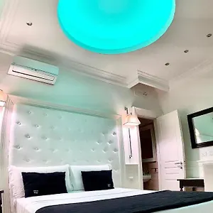 Tito Guest house